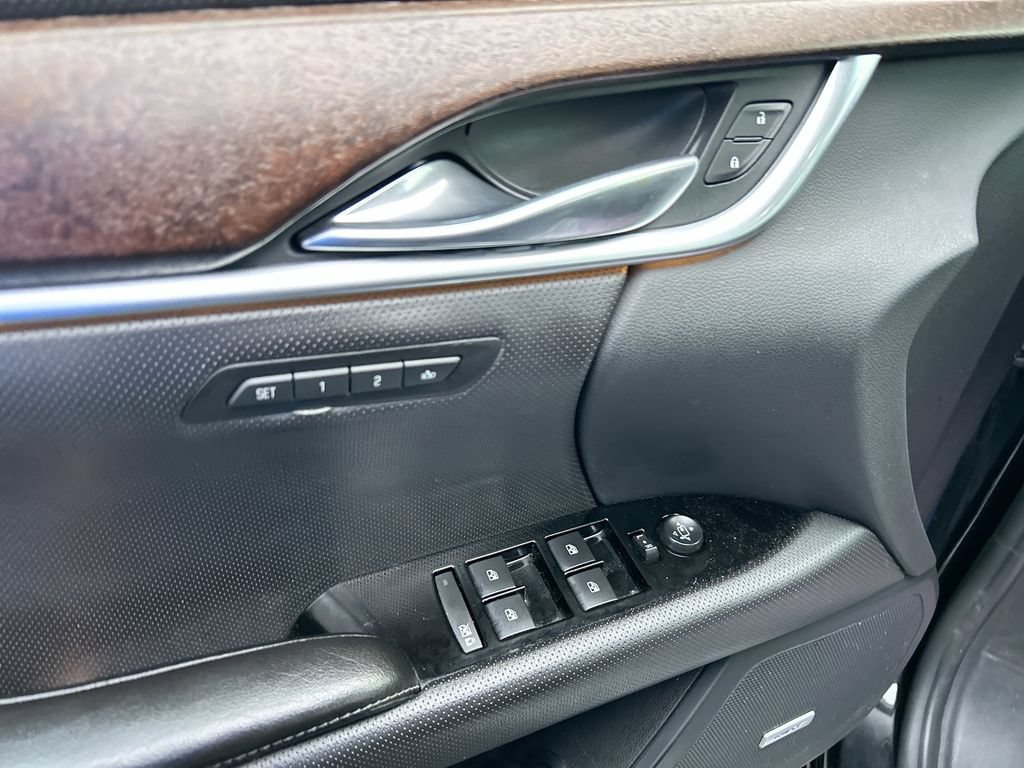 Used 2018 Cadillac XTS Luxury AWD/4WD image 23