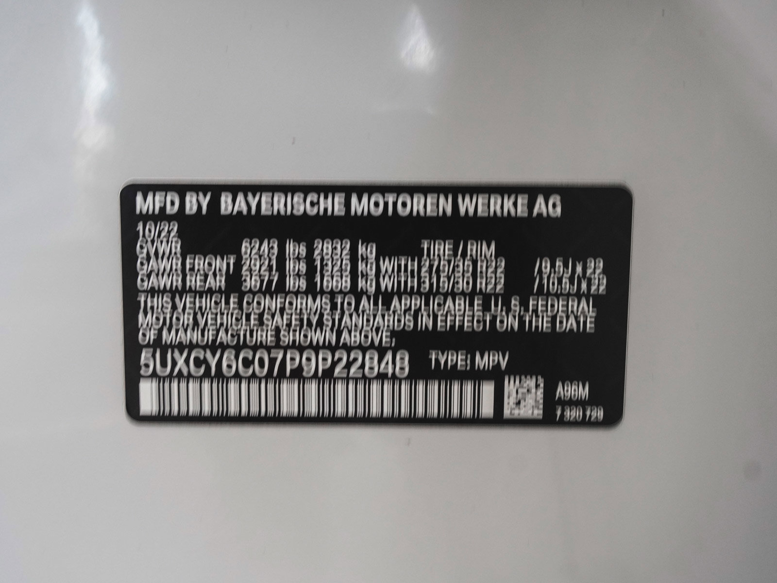 Used 2023 BMW X6 xDrive40i w/ M Sport Package image 14