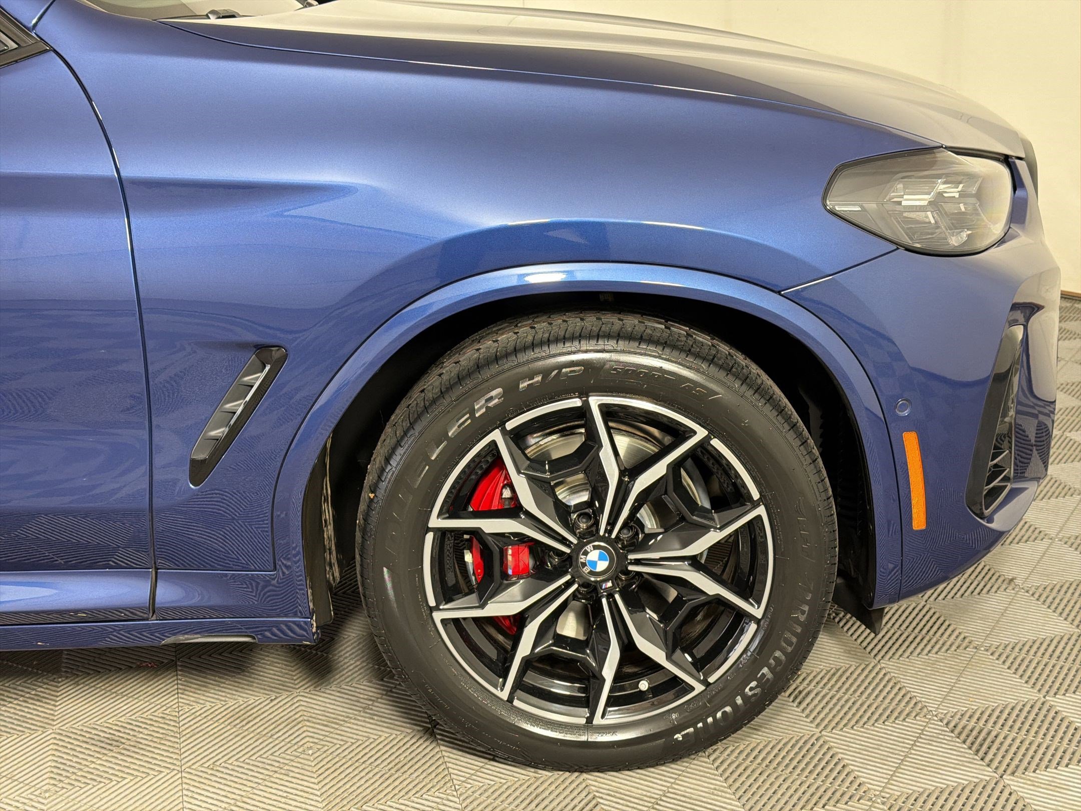 Certified 2024 BMW X3 M40i w/ Premium Package image 12