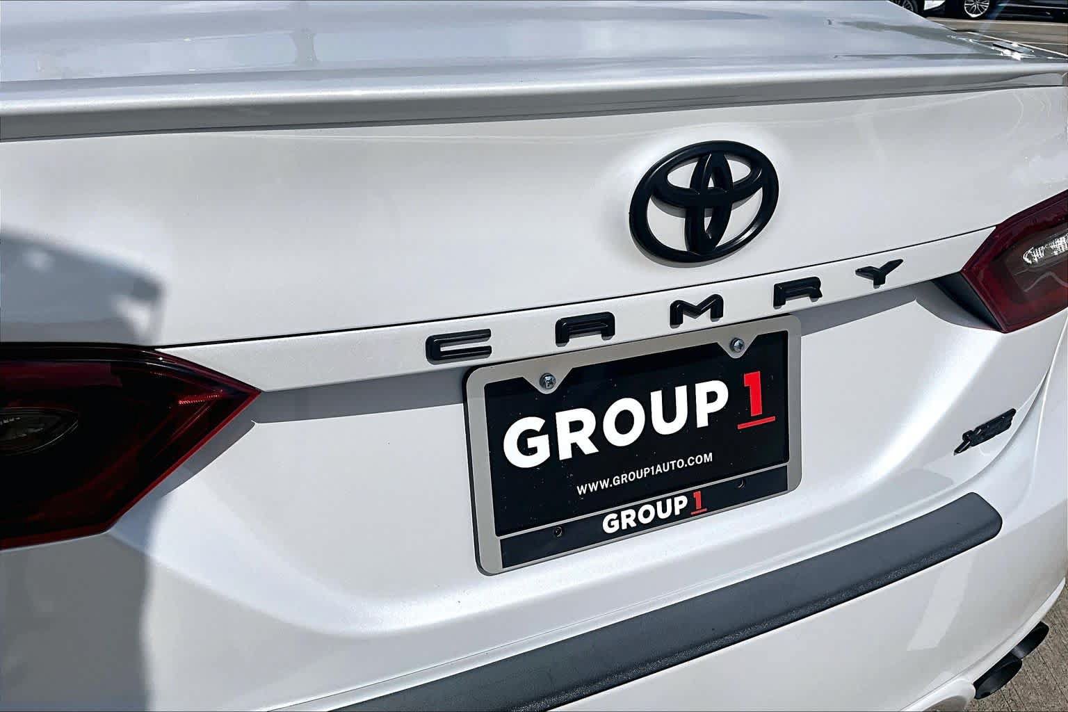 Used 2023 Toyota Camry XSE FWD image 10