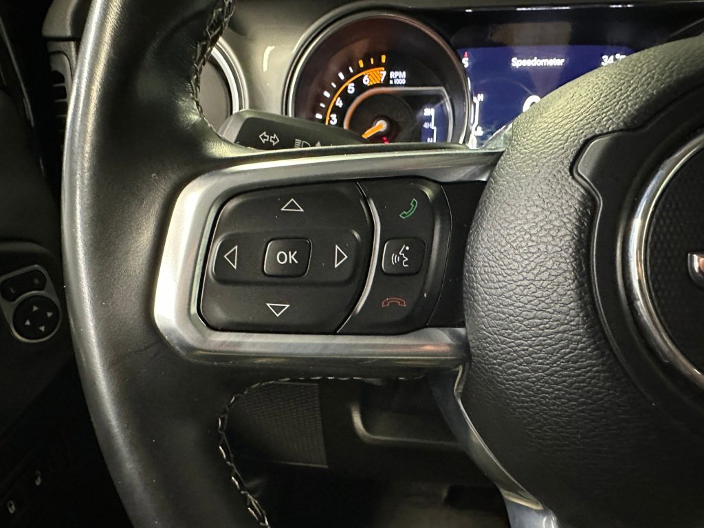 Used 2022 Jeep Wrangler Unlimited Sahara image 6