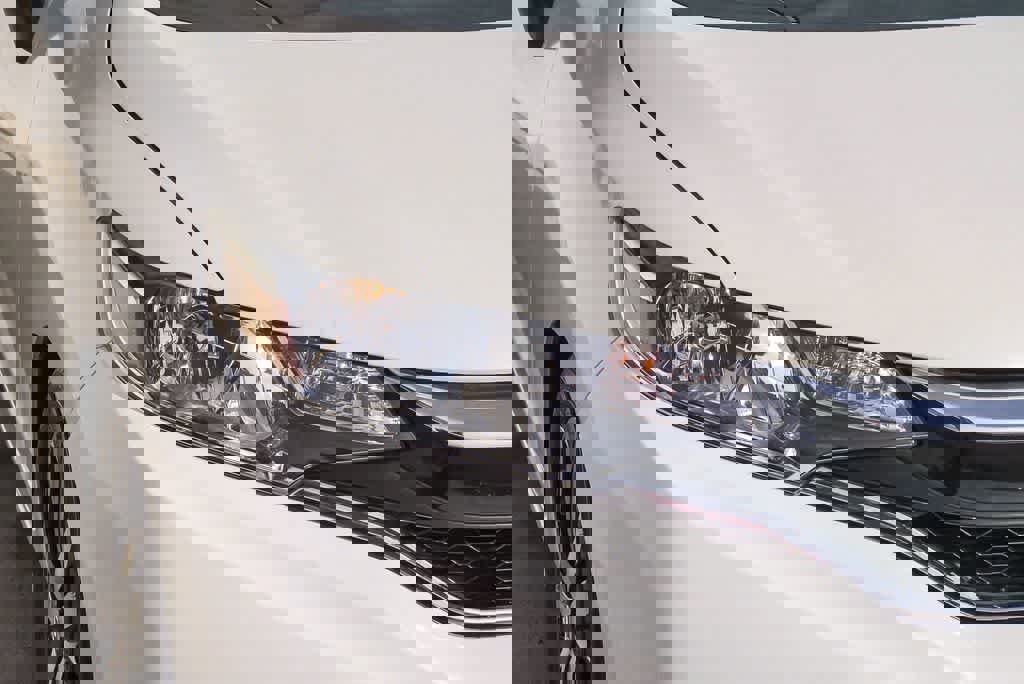 Used 2019 Honda Fit EX image 4