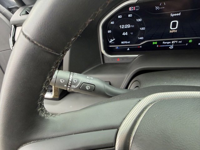 Used 2024 GMC Sierra 3500 Denali w/ Denali Reserve Package image 27