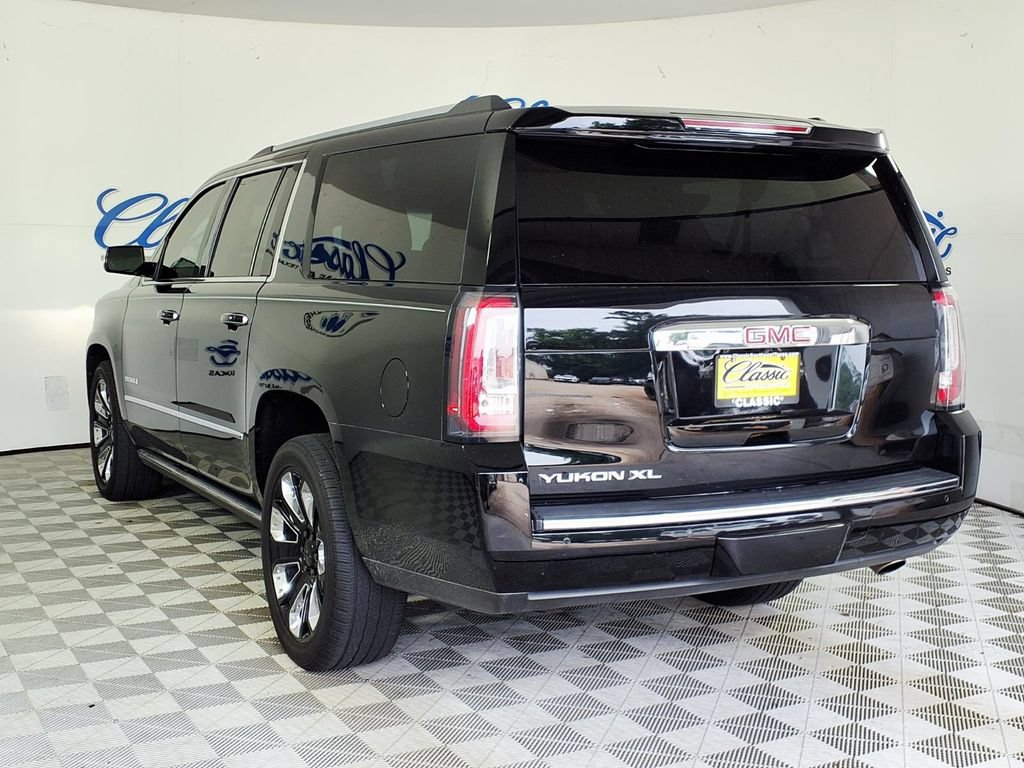 Used 2020 GMC Yukon XL Denali w/ Denali Ultimate Package RWD image 2