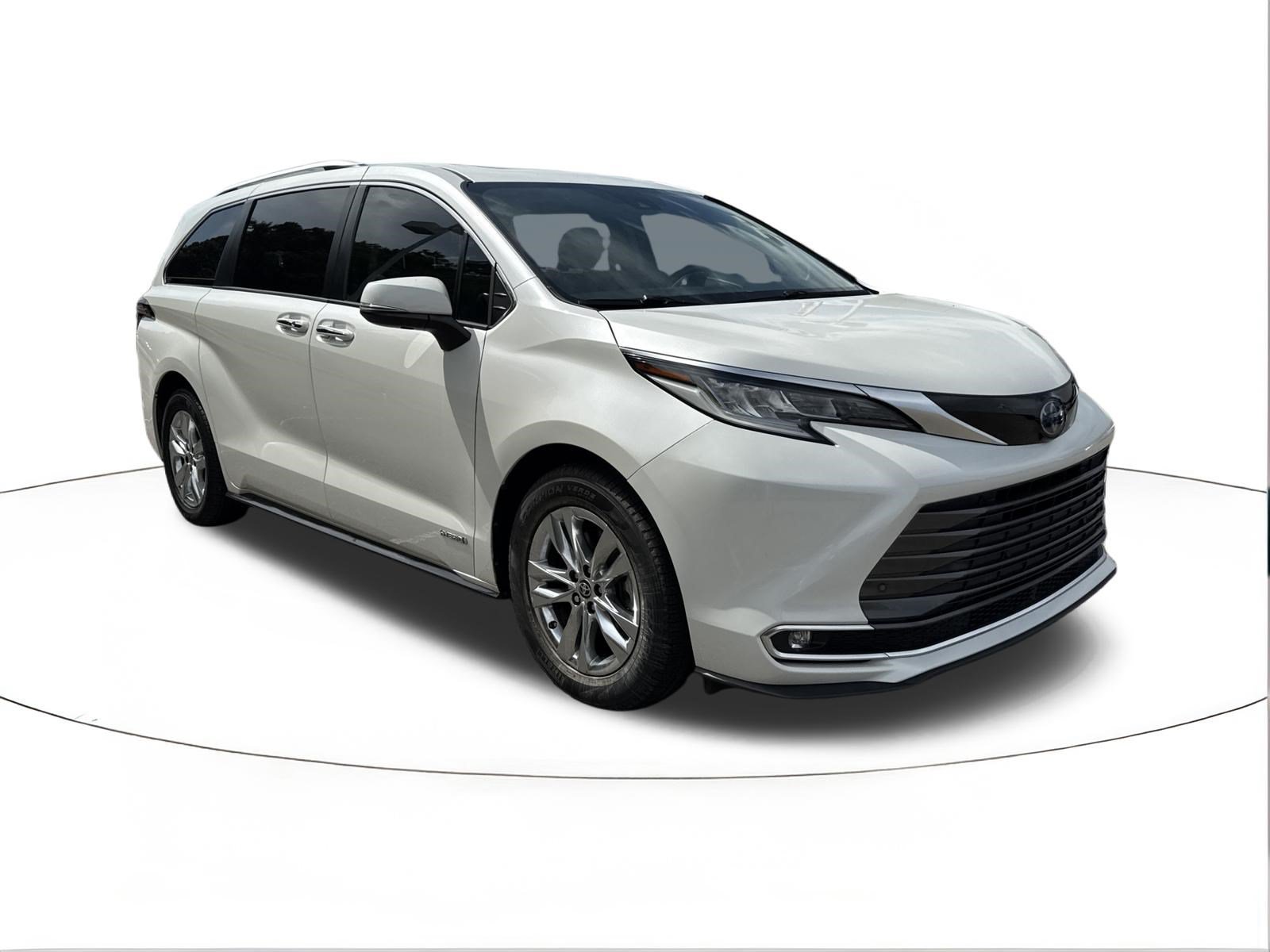 Used 2021 Toyota Sienna Limited