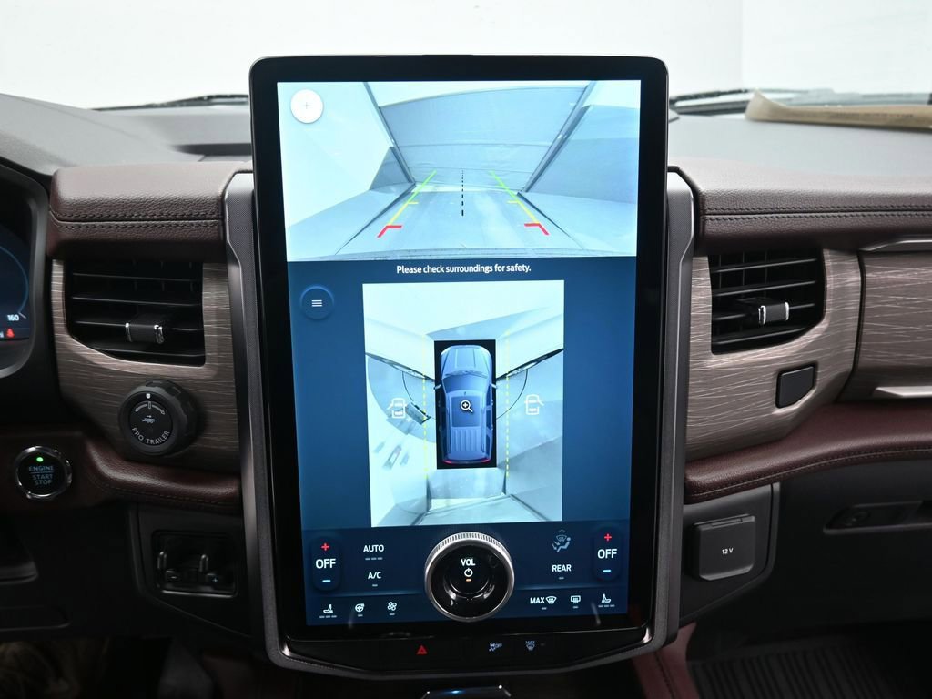 Used 2023 Ford Expedition Max Limited AWD/4WD image 16