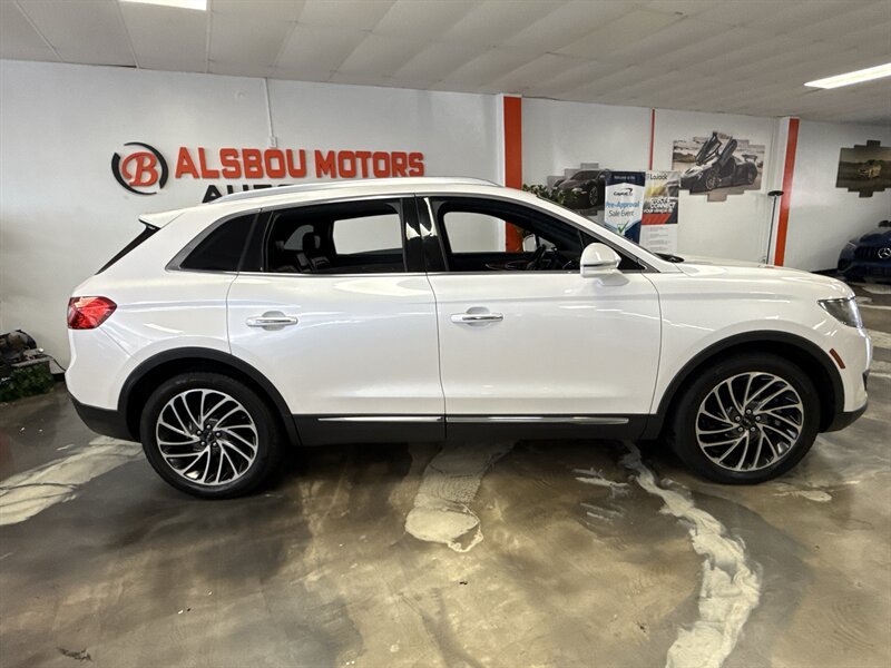 Used 2018 Lincoln MKX Select w/ Select Plus Package FWD image 8