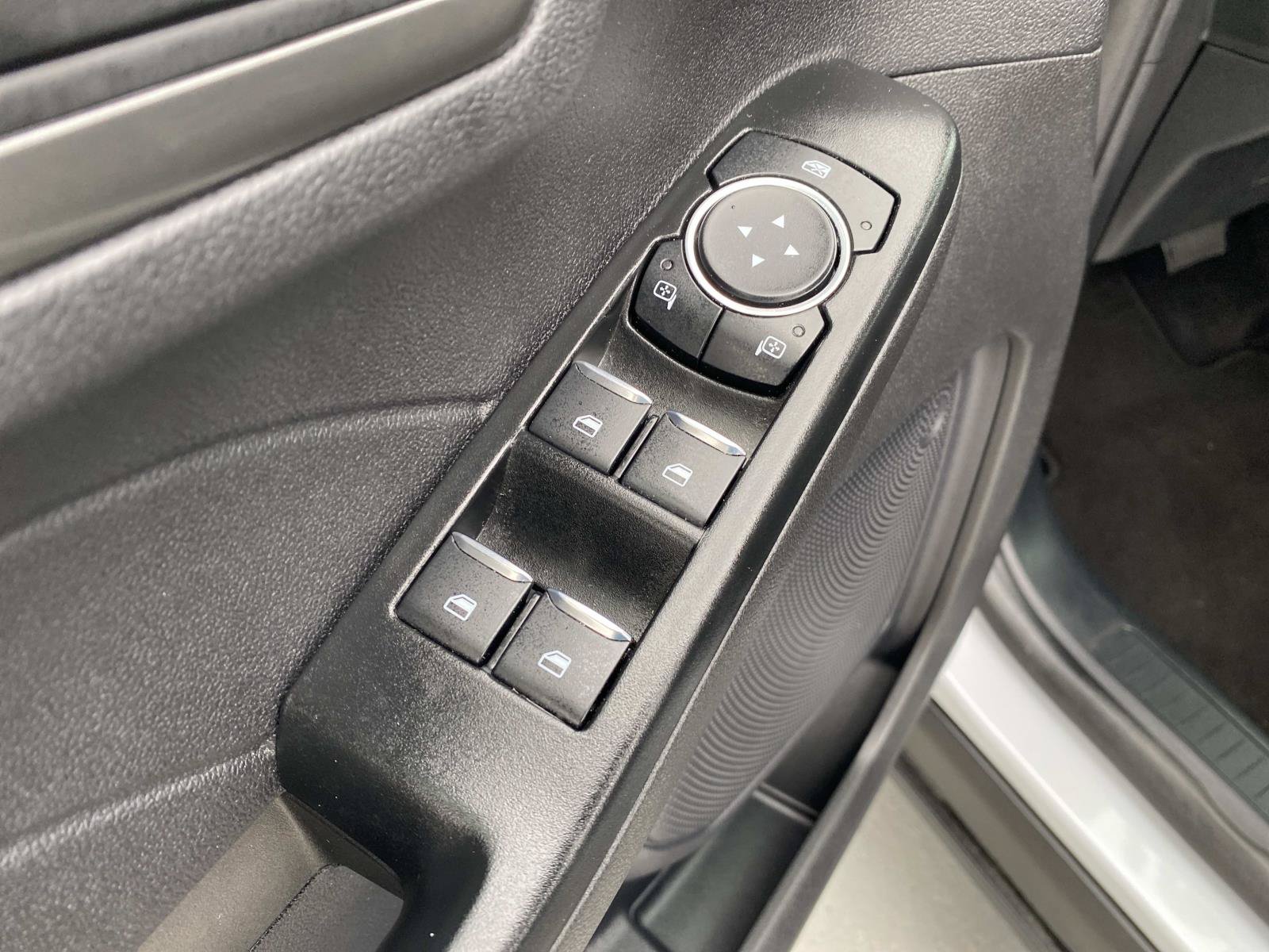 Used 2025 Ford Escape Active FWD image 16