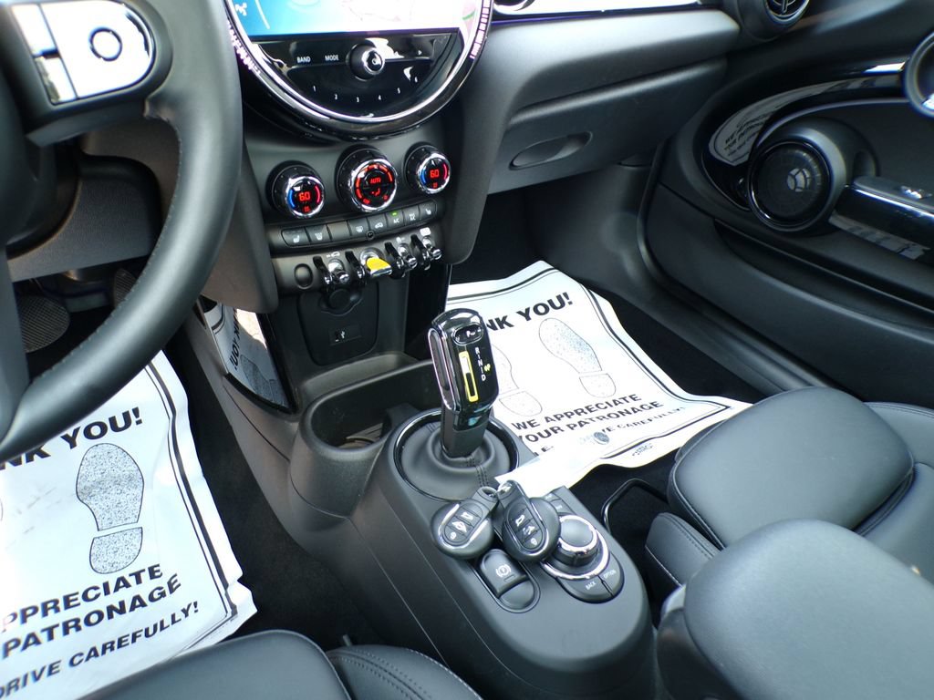 Used 2024 MINI Cooper SE FWD image 26