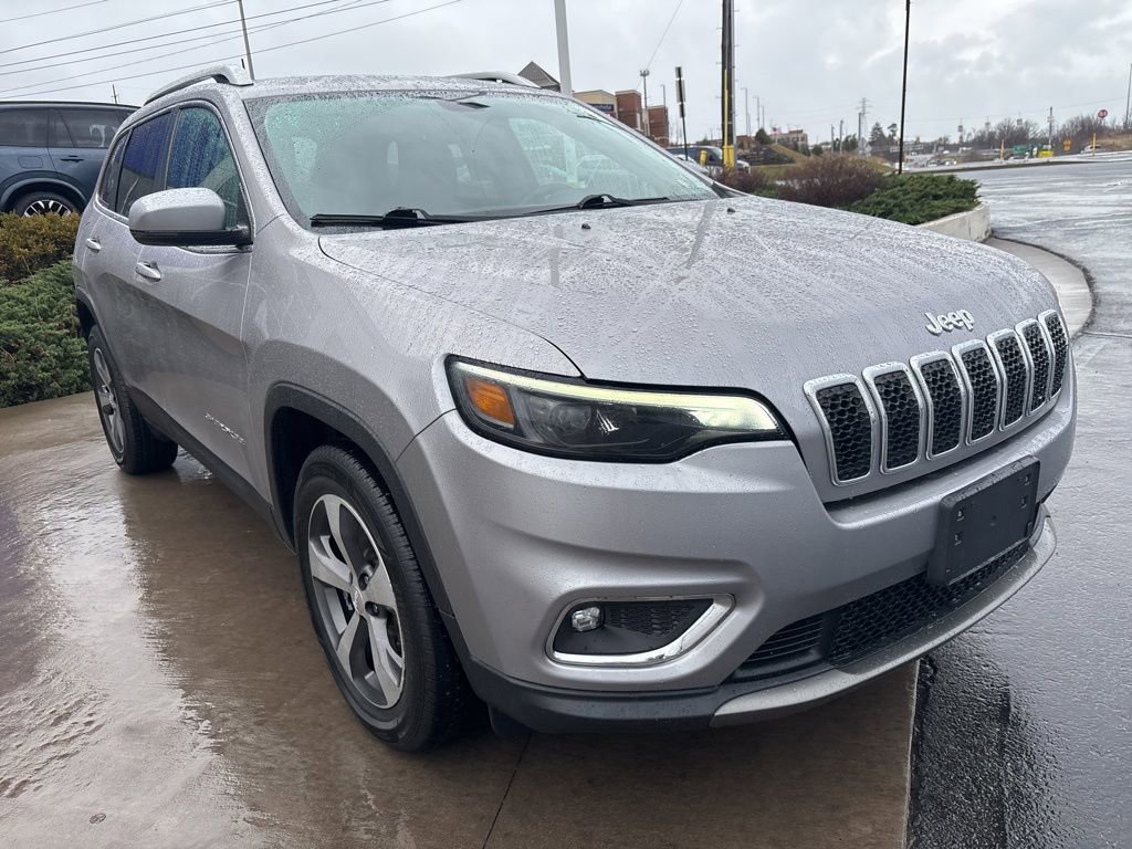 Used 2019 Jeep Cherokee Limited image 4