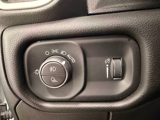 Used 2023 RAM 1500 Big Horn AWD/4WD image 22