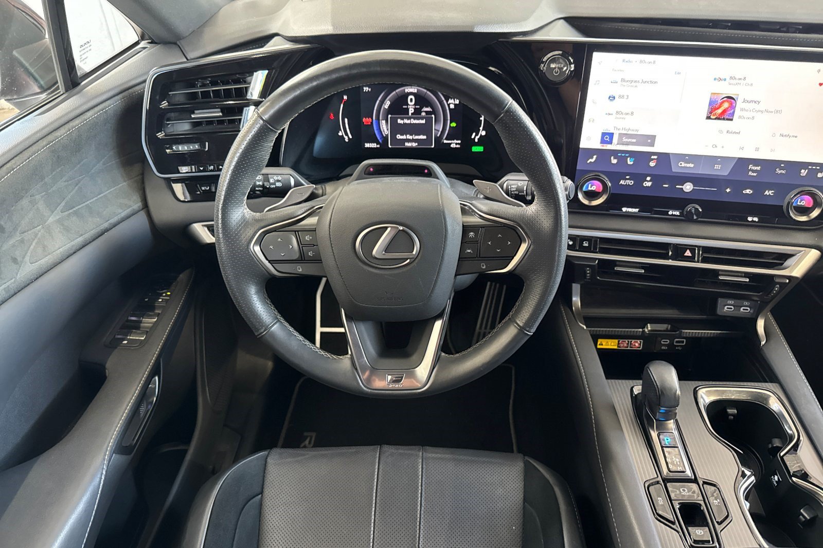 Certified 2023 Lexus RX 500h F Sport w/ Accessory Package (Z1) AWD/4WD image 18