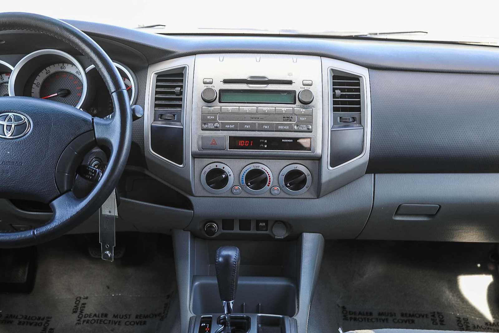 Used 2011 Toyota Tacoma PreRunner w/ SR5 Pkg #2 RWD image 13