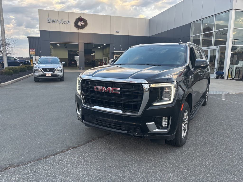 Used 2021 GMC Yukon XL SLE image 3