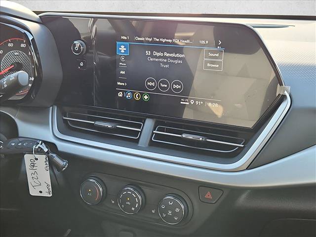 New 2026 Chevrolet Trax RS FWD image 12