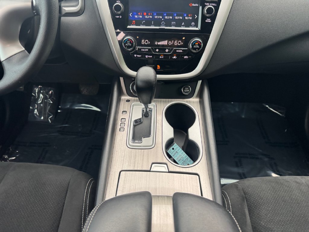 Used 2015 Nissan Murano S AWD/4WD image 11