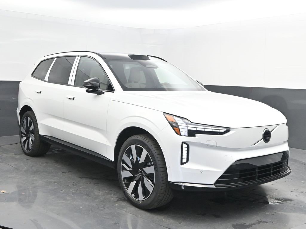 New 2025 Volvo EX90 Plus