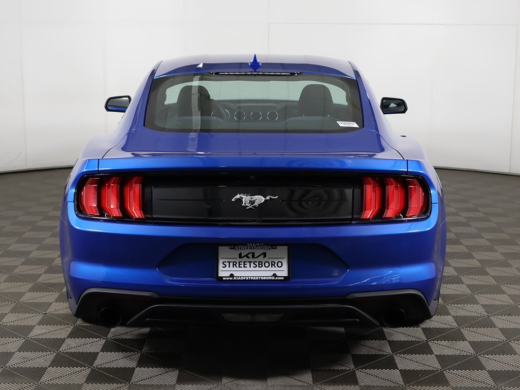 Used 2021 Ford Mustang Coupe image 9