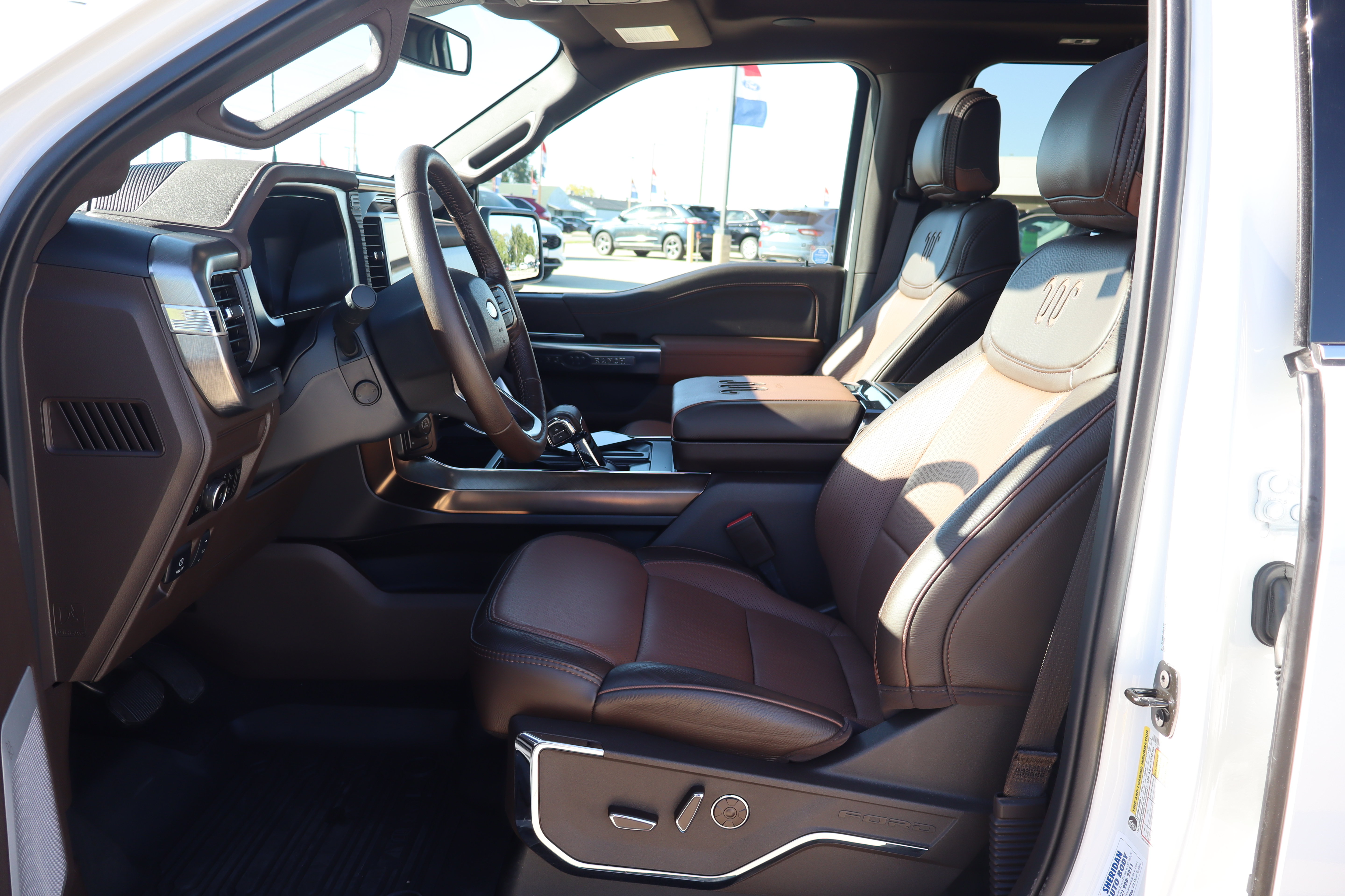 Used 2025 Ford F150 King Ranch w/ FX4 Off-Road Package AWD/4WD image 10