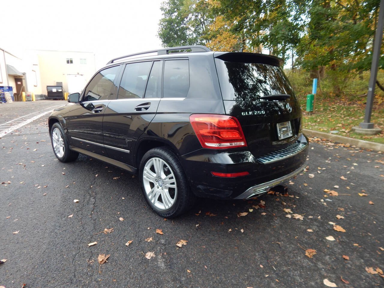 Used 2014 Mercedes-Benz GLK 250 BlueTEC 4MATIC image 3