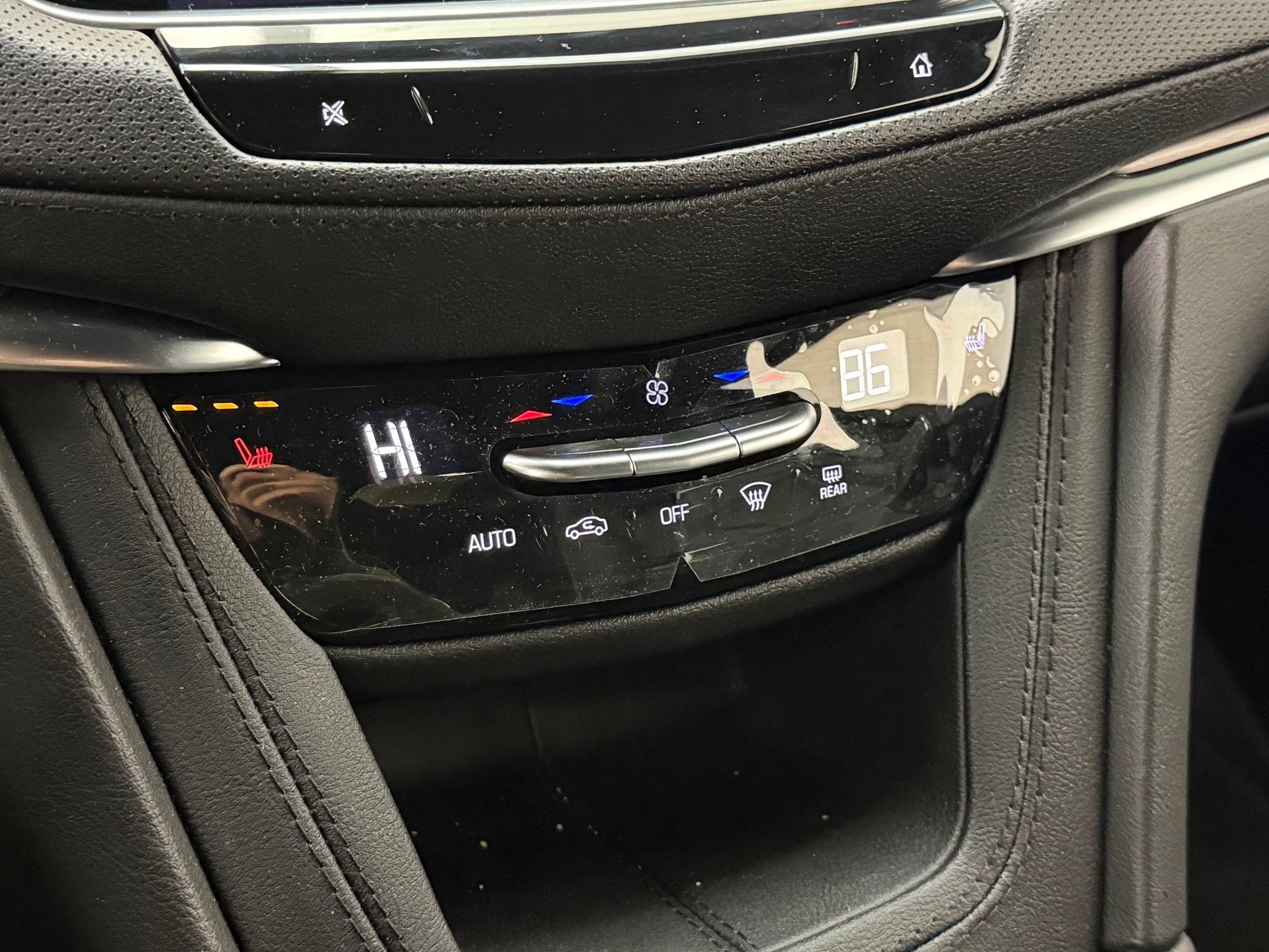 Used 2024 Cadillac XT5 Luxury image 20