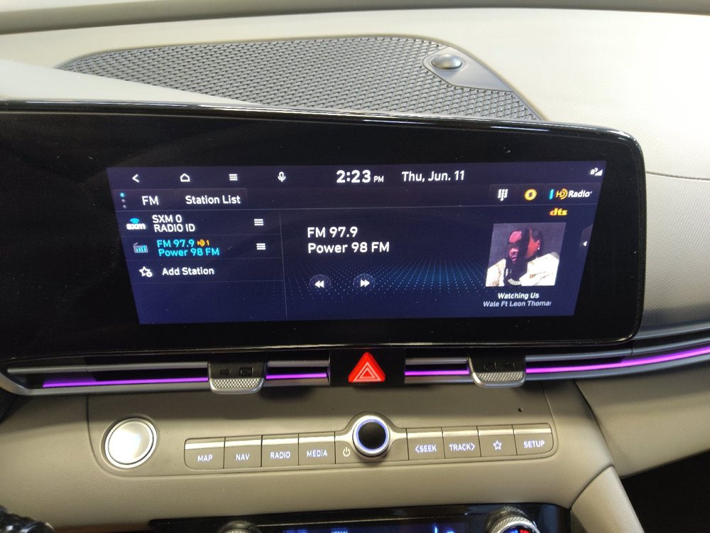 Used 2024 Hyundai Elantra SEL FWD image 25