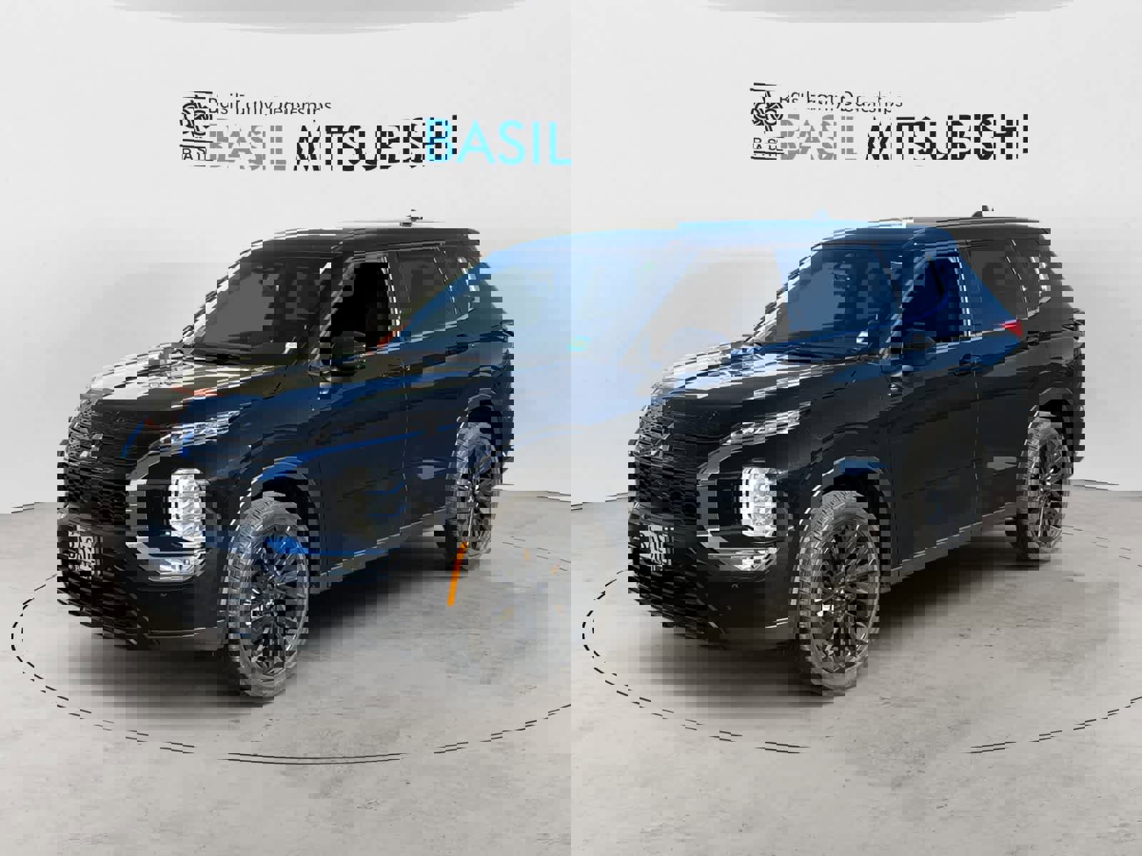 Used 2024 Mitsubishi Outlander SE Black Edition