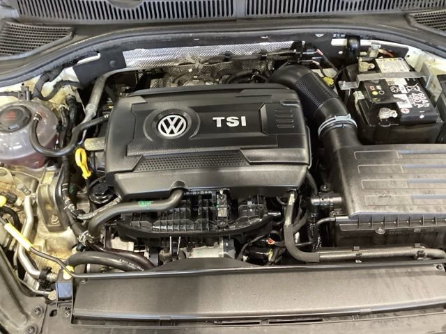 Used 2024 Volkswagen Jetta GLI 40th Anniversary Edition image 12