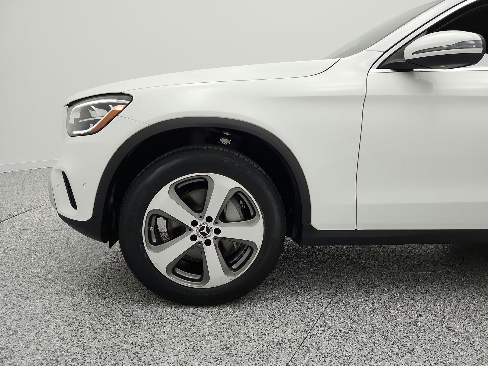Certified 2022 Mercedes-Benz GLC 300 image 23