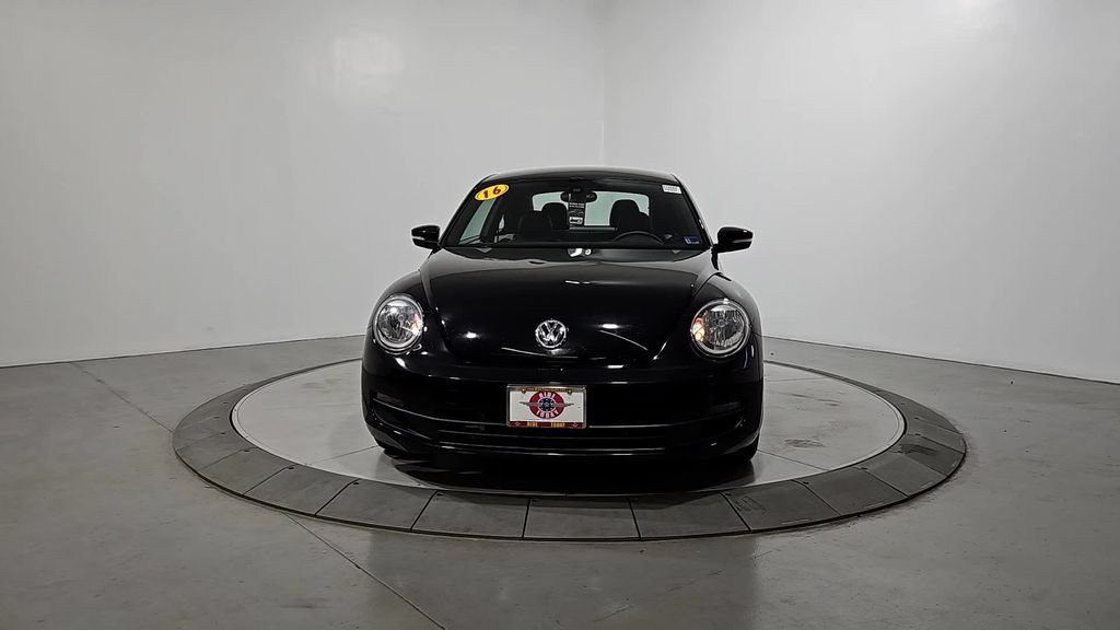 Used 2016 Volkswagen Beetle 1.8T FWD image 8
