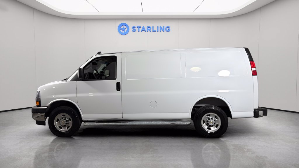 Certified 2025 Chevrolet Express 2500 w/ Driver Convenience Package RWD image 4