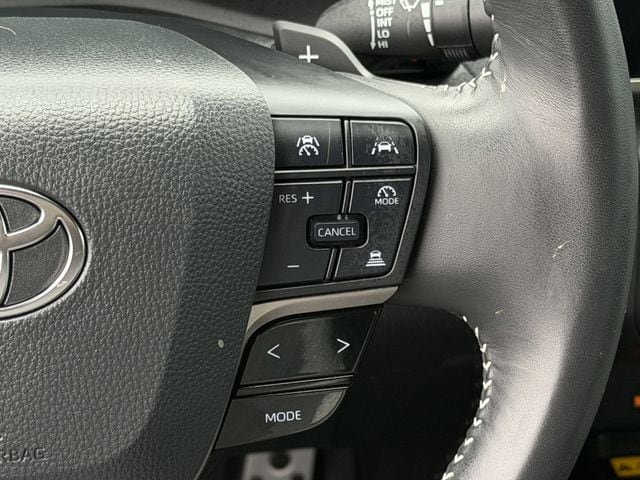 Certified 2025 Toyota Camry SE w/ Convenience Package FWD image 15