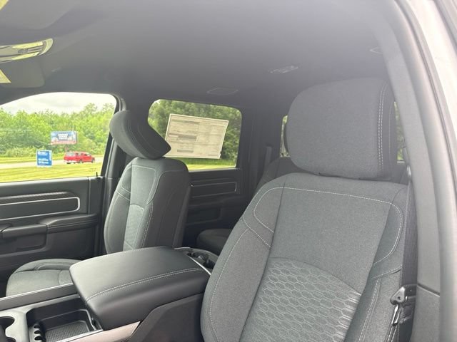 New 2026 RAM 2500 Big Horn AWD/4WD image 14