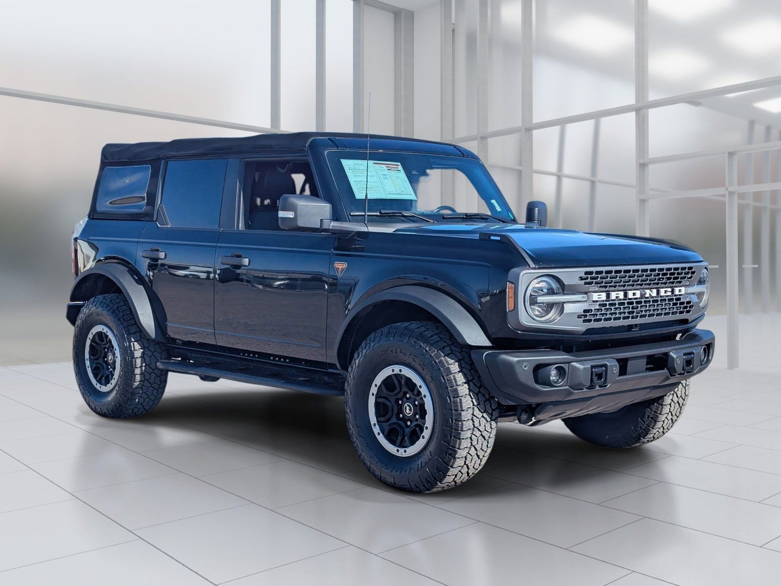 Used 2022 Ford Bronco Badlands AWD/4WD image 7