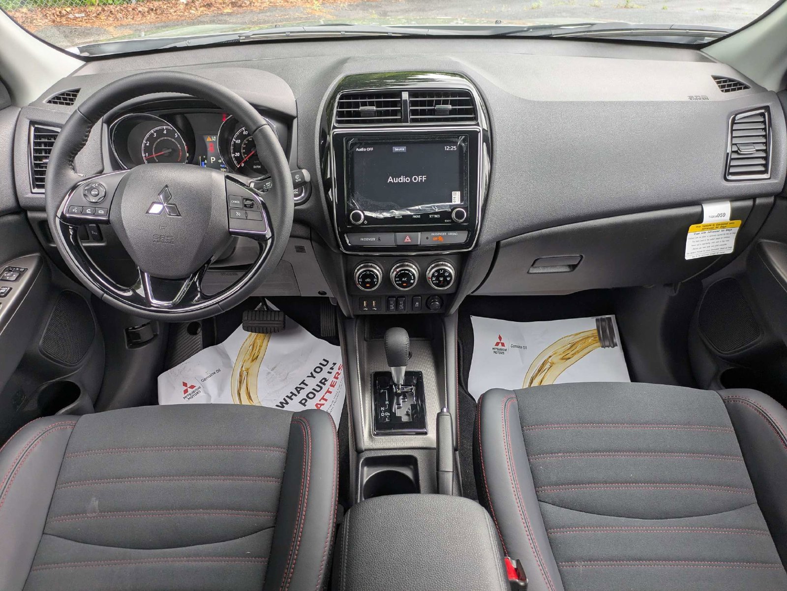 Used 2026 Mitsubishi Outlander Sport SE AWD/4WD image 14
