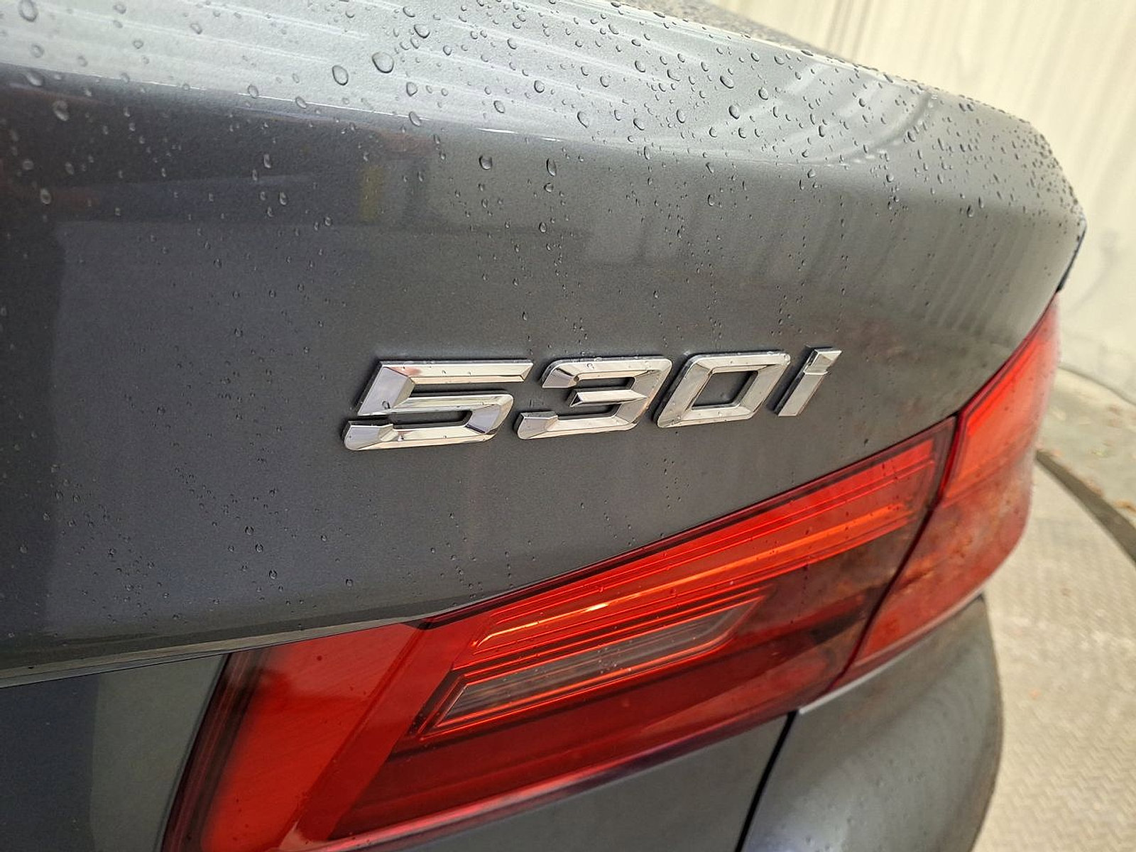 Used 2017 BMW 530i xDrive image 24