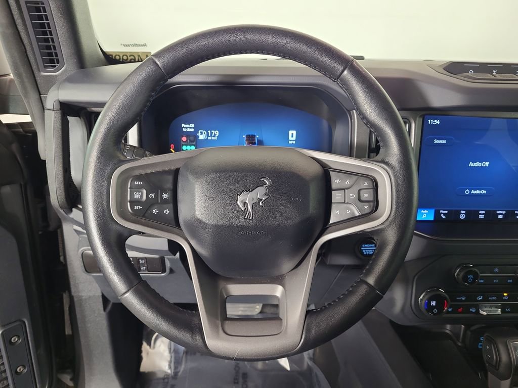Used 2025 Ford Bronco Badlands AWD/4WD image 12