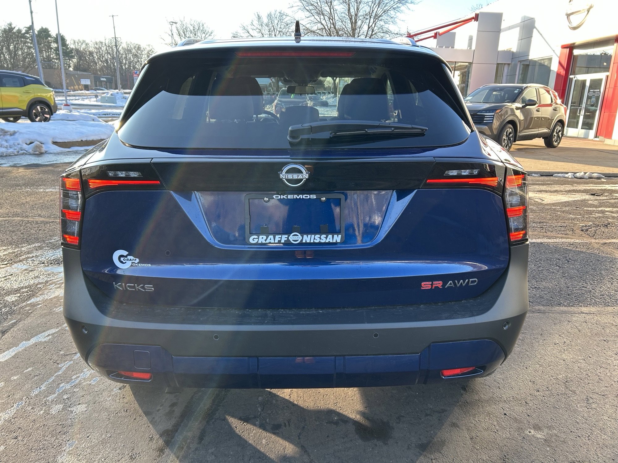 New 2026 Nissan Kicks SR w/ SR Premium Package AWD/4WD image 6