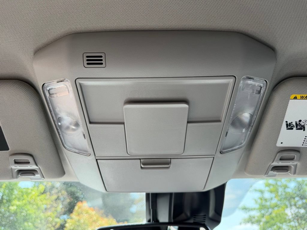 Used 2019 Toyota Tundra SR5 w/ SR5 Upgrade Package AWD/4WD image 27