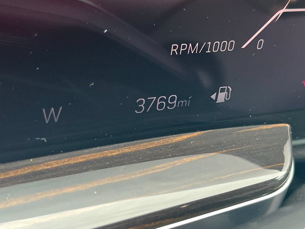 New 2026 Cadillac Escalade Luxury w/ Touring Package AWD/4WD image 4