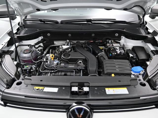Used 2025 Volkswagen Taos S w/ Taos MDO Package image 15