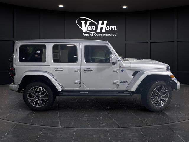 Used 2024 Jeep Wrangler High Altitude image 2
