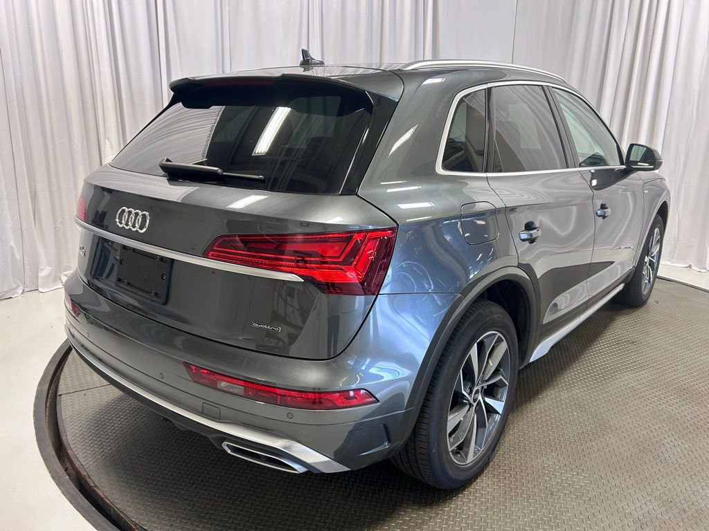 Used 2023 Audi Q5 2.0T Premium Plus w/ Premium Plus Package AWD/4WD image 31