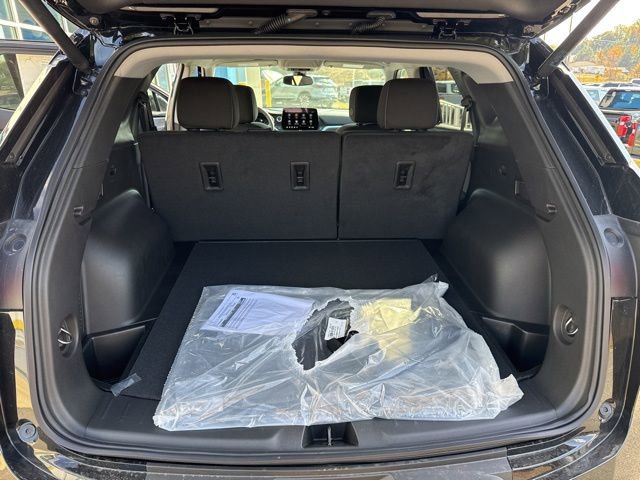 New 2025 Chevrolet Blazer LT w/ Convenience Package FWD image 25