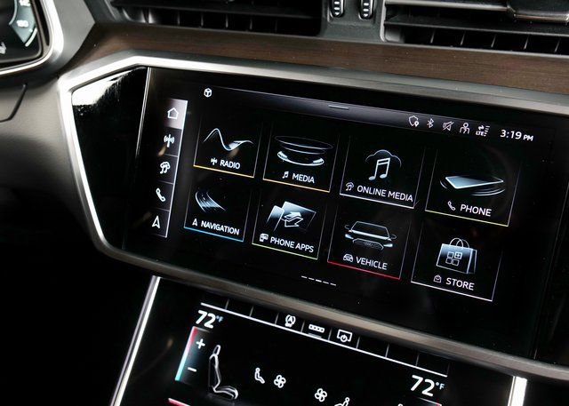 Certified 2025 Audi A6 Premium Plus image 16