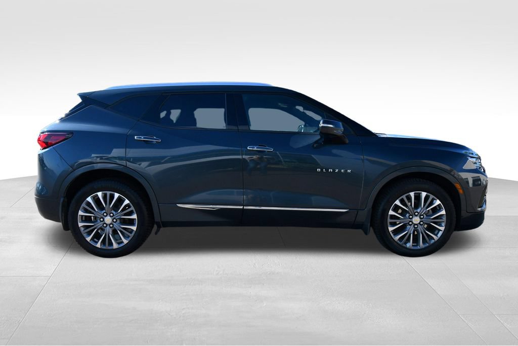Used 2019 Chevrolet Blazer Premier w/ LPO, Floor Liner Package AWD/4WD image 8