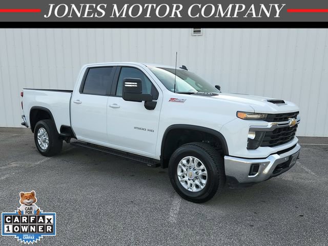 Used 2025 Chevrolet Silverado 2500 LT w/ Safety Package AWD/4WD image 1