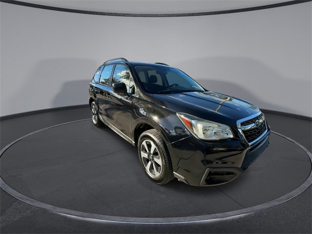 Used 2017 Subaru Forester 2.5i w/ Alloy Wheel Package image 2