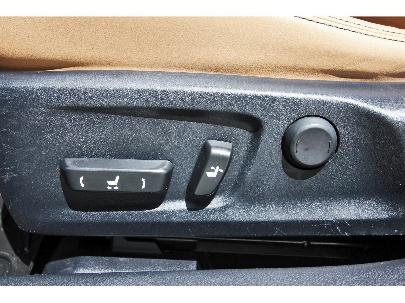 Used 2015 Lexus IS 250 AWD w/ Premium Package image 28