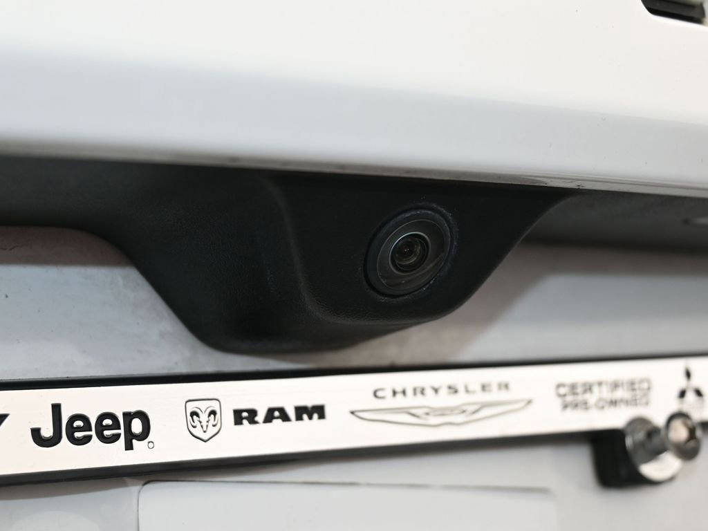 Used 2020 Jeep Grand Cherokee Overland image 41